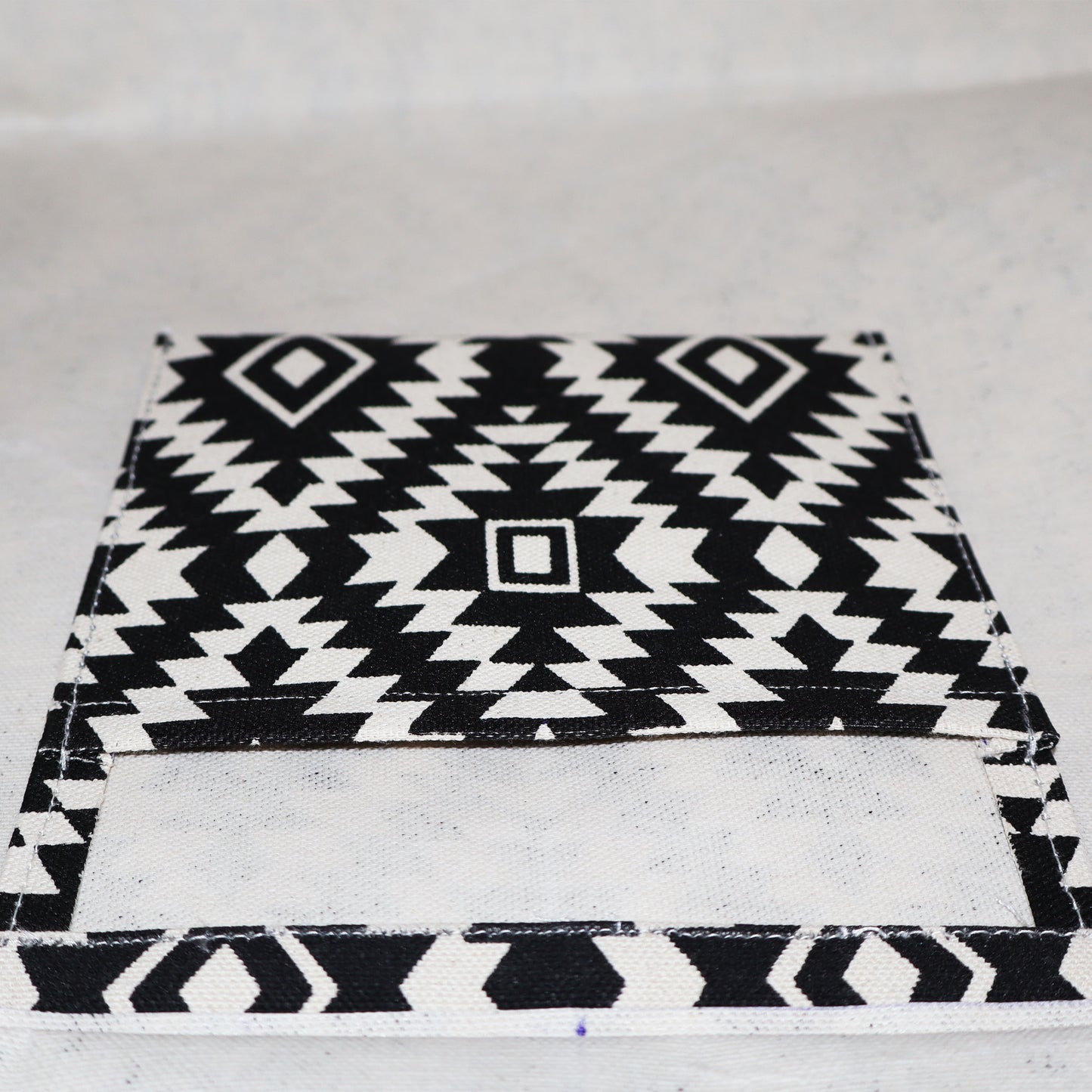 Mystic Diamond Tote Bag with zipper closure