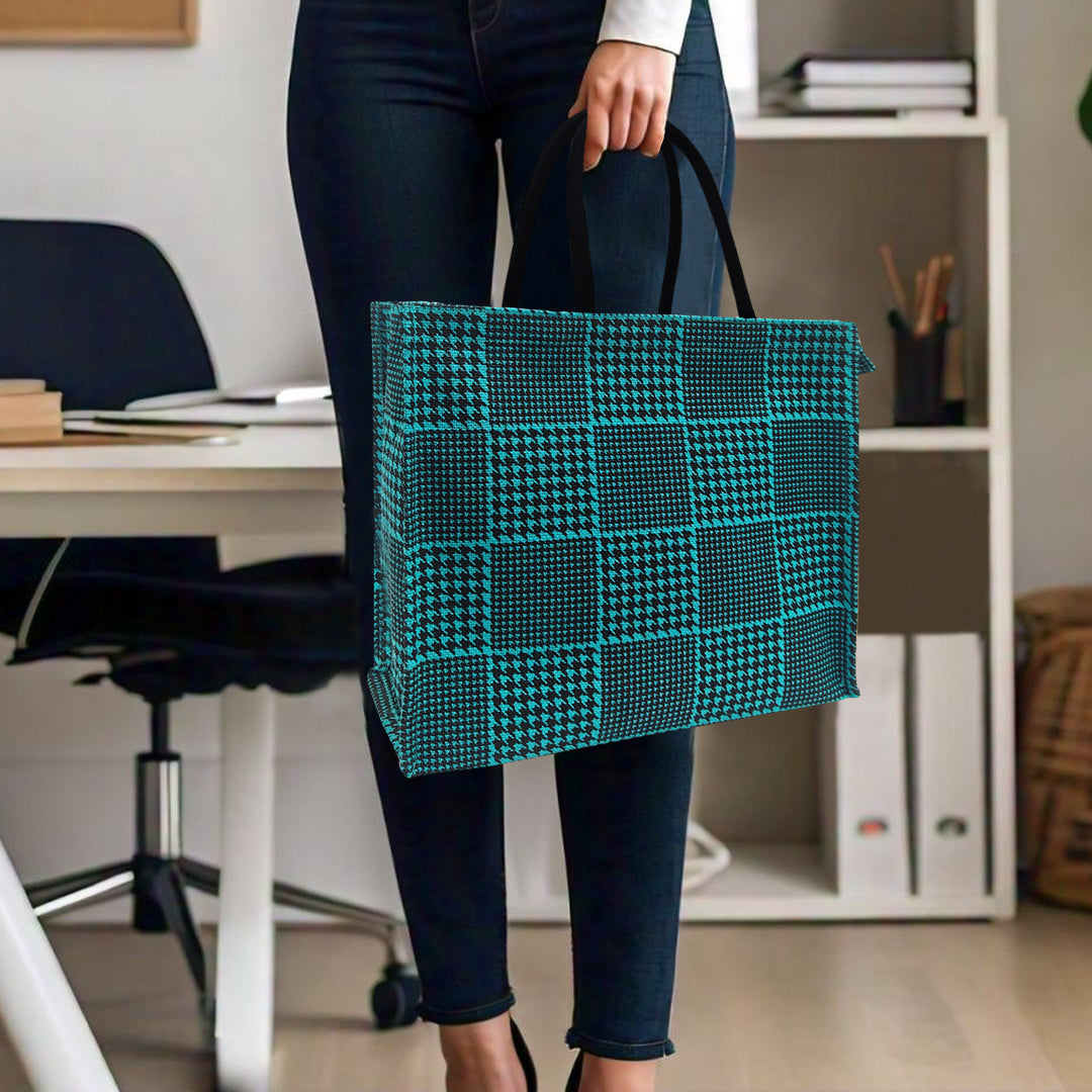 GEOMETRIC HOUNDSTOOTH STRIPESWITH ZIPPER AND OPEN POCKET INSIDE
