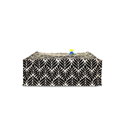 MONOCHROME MUSE TOTE: CHIC. SECURE. STATEMENT.