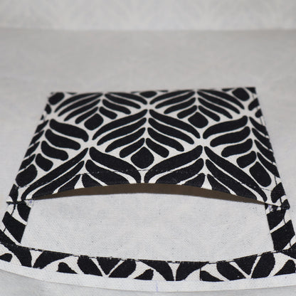 MONOCHROME MUSE TOTE: CHIC. SECURE. STATEMENT.