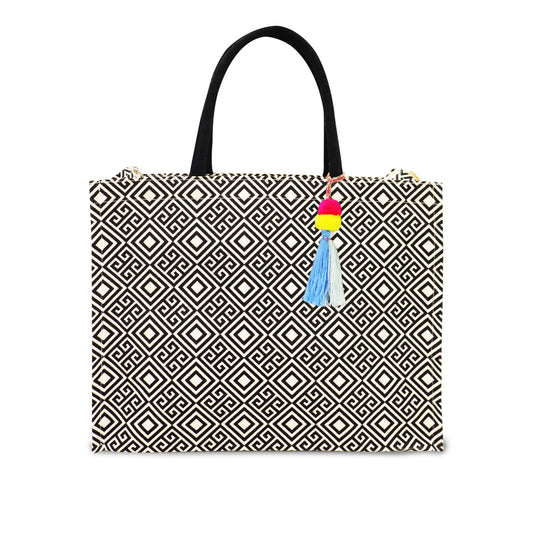 METRO GRID CANVAS BAG : BOLD GEOMETRY. EVERYDAY FUNCTION.