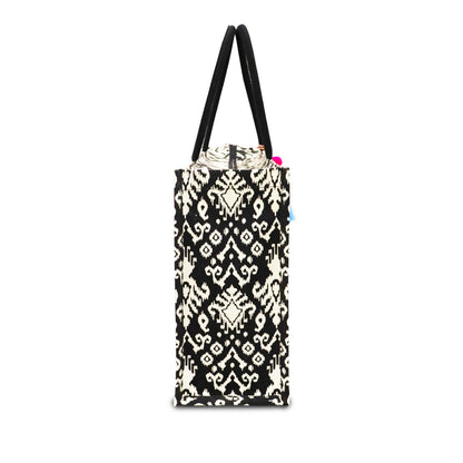 ORNATE NOIR SHOPPING BAG ELEGANCE IN EVERY DETAIL.